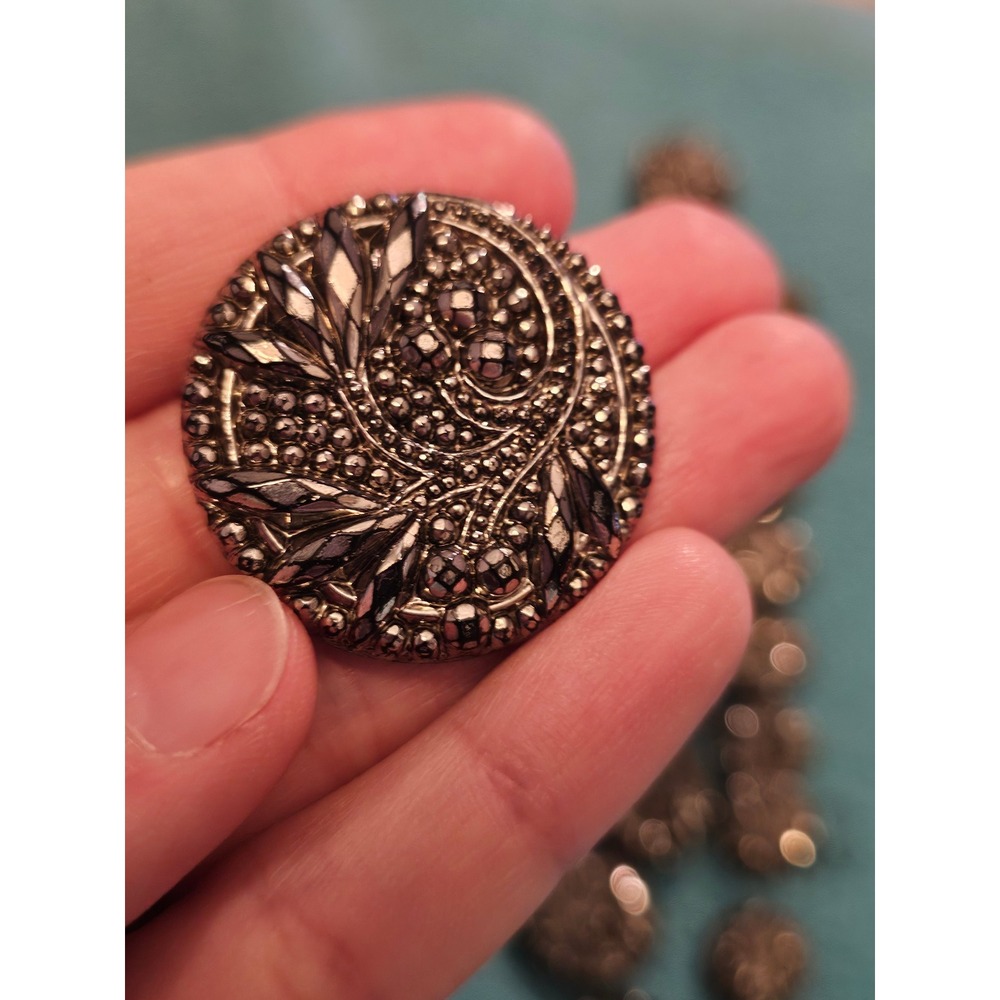 Vintage black glass pin & buttons czecho Slovakia 19pcs 3 sizes gunmetal